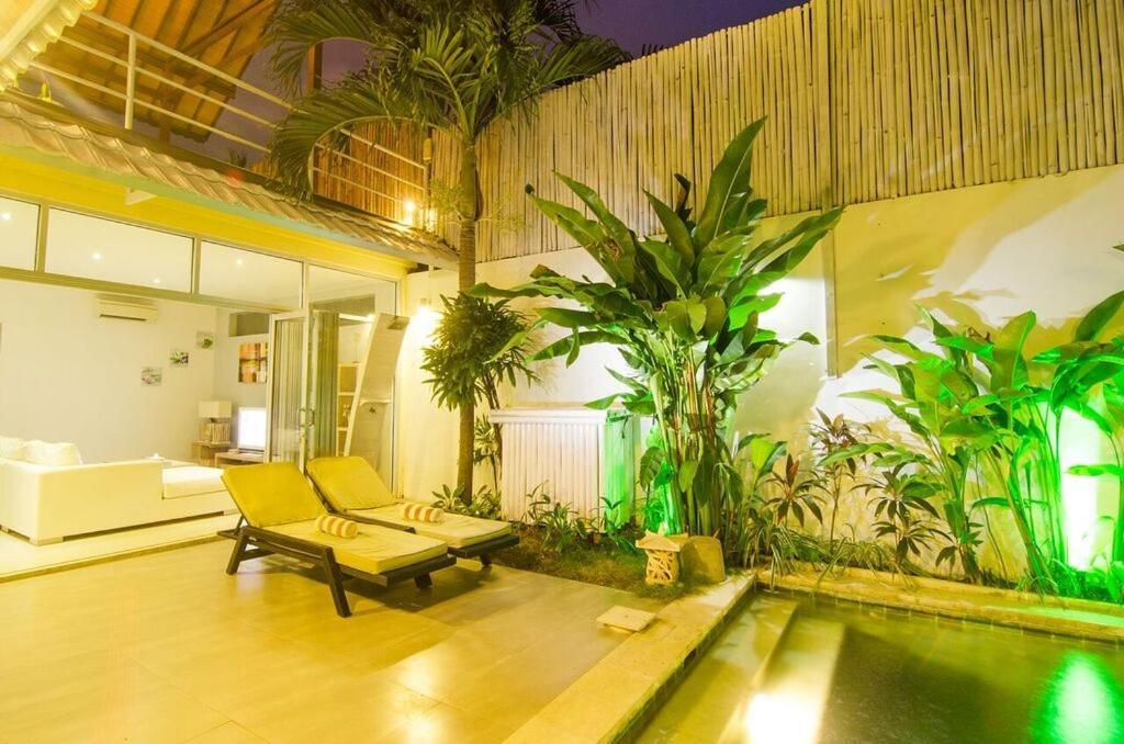 Villa Maya Seminyak Экстерьер фото
