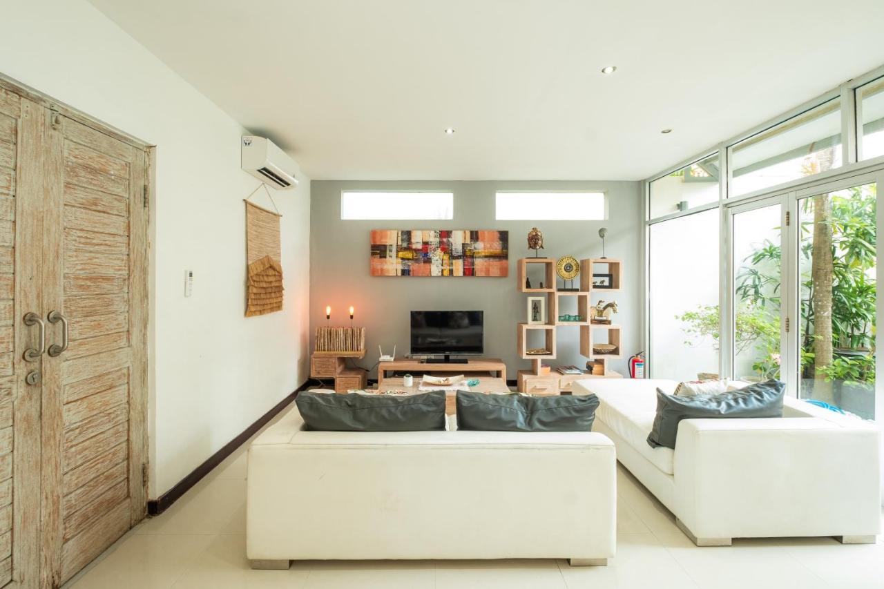 Villa Maya Seminyak Экстерьер фото
